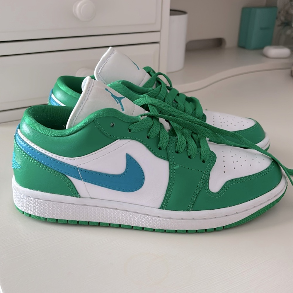 Air Jordan 1 Lows